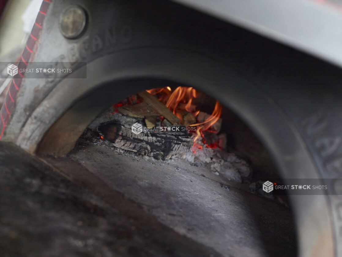 Wood-burning Pizza Oven - Stefano Ferrara - Close Up