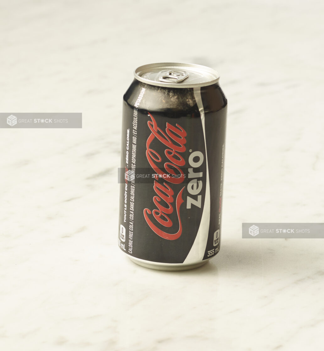 A can of Coca-Cola Zero on a marble background